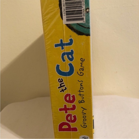 Pete the Cat Groovy Buttons Board Game - Picture 3 of 4